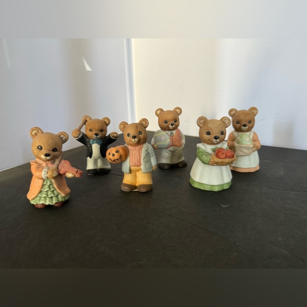 Vintage Homco Figurines Bears Set of 6
